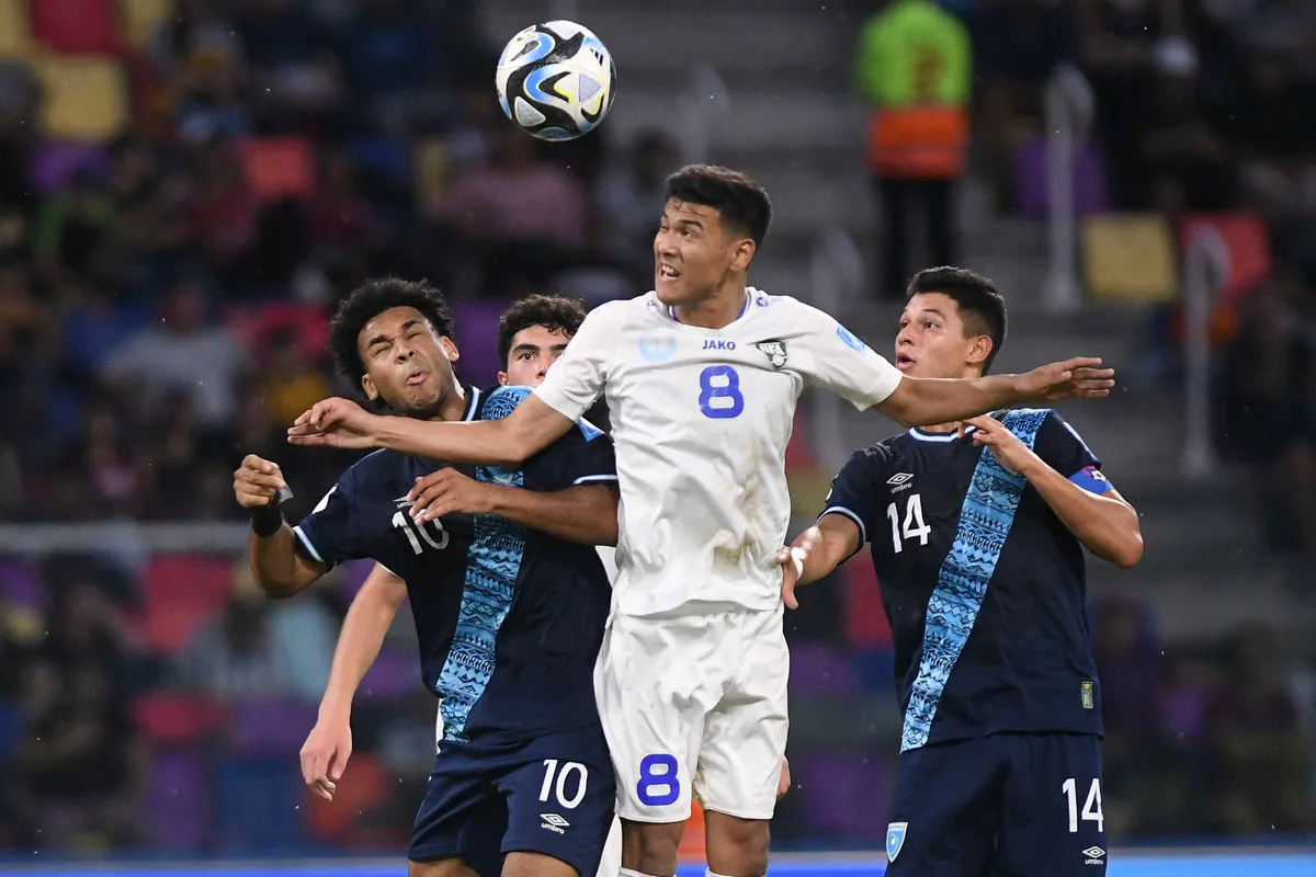 uzbekistan_y_guatemala_disputan_el