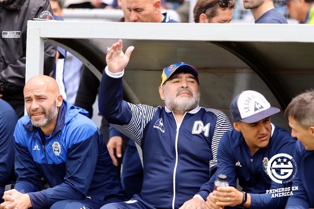 Maradona @gimnasiaoficial