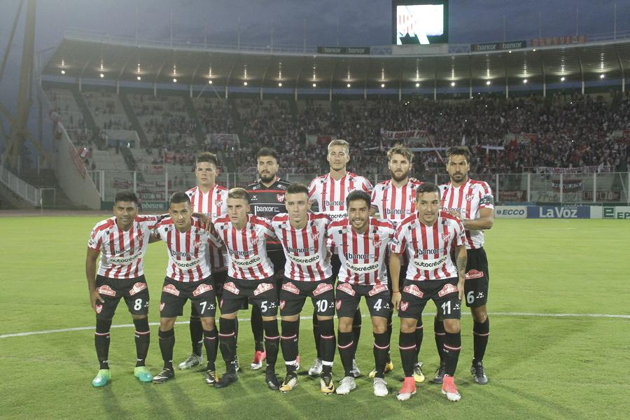 Instituto Racing by Diego Roscop 05