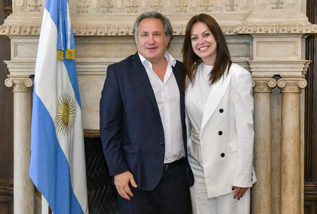 Pettovello y De la Torree NA