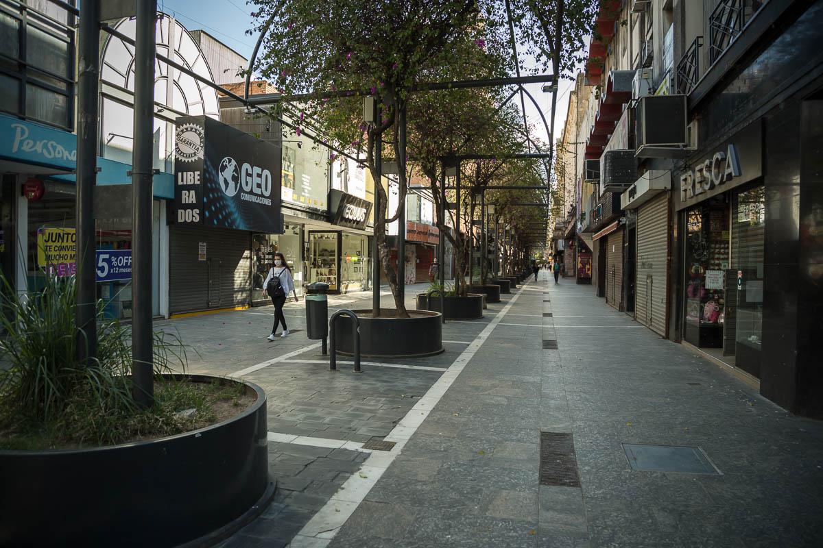 CovidCba Urbano Peatonal © 2020 Javier Imaz_028