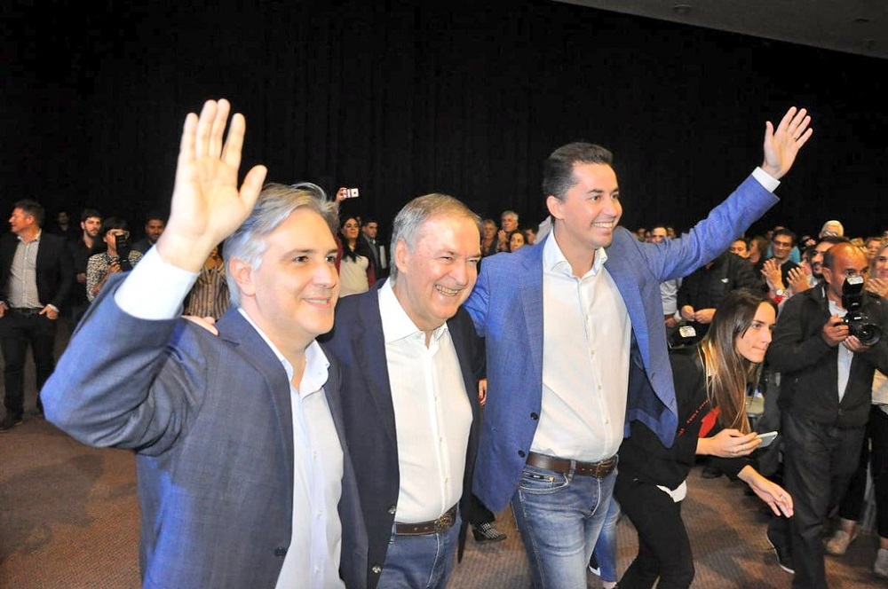 Martín Llaryora @MartínLlaryora