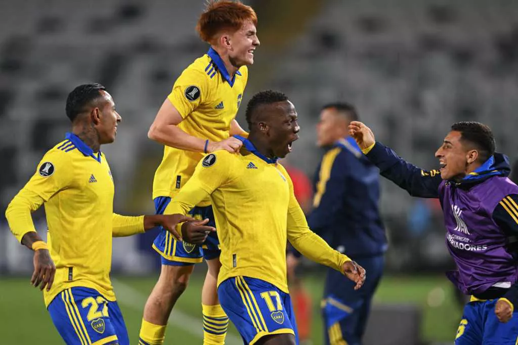 Boca Vs Colo Colo by NA