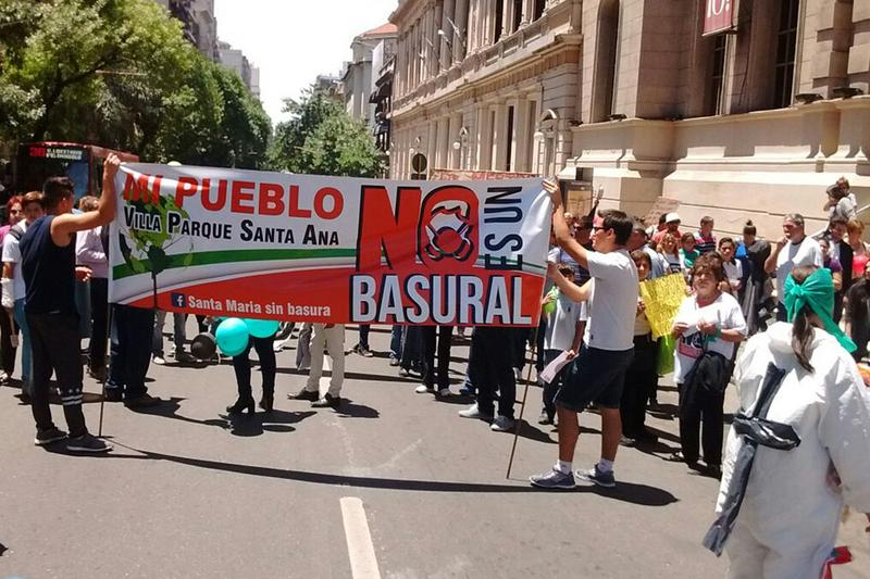 Protesta vecinos Santa Ana (por basural)