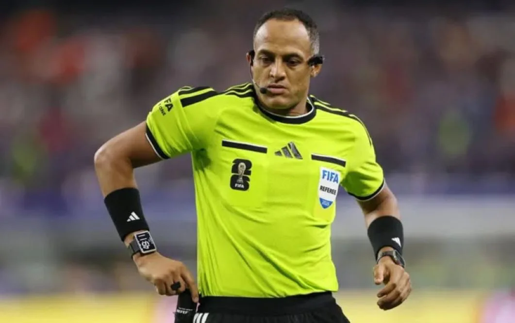 Ismail Elfath arbitro de EEUU redes sociales