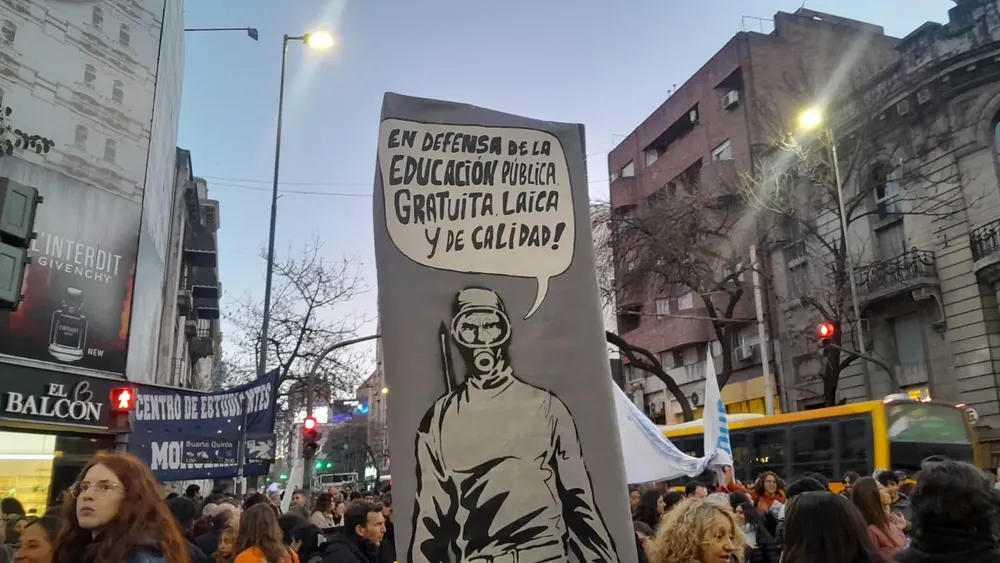 Marcha universitaria LNM