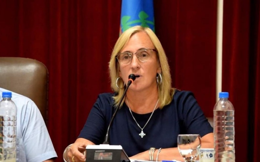 Sandra Mayol Intendenta San Miguel de Monte by gentileza