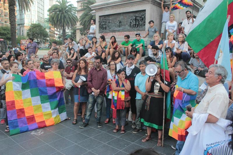 FOTO MAPUCHES MARCHA 130117 2
