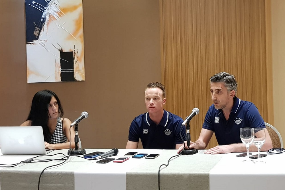 Iljo Keisse conferencia vuelta a San Juan acoso