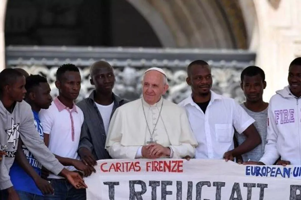 Papa Francisco migrantes