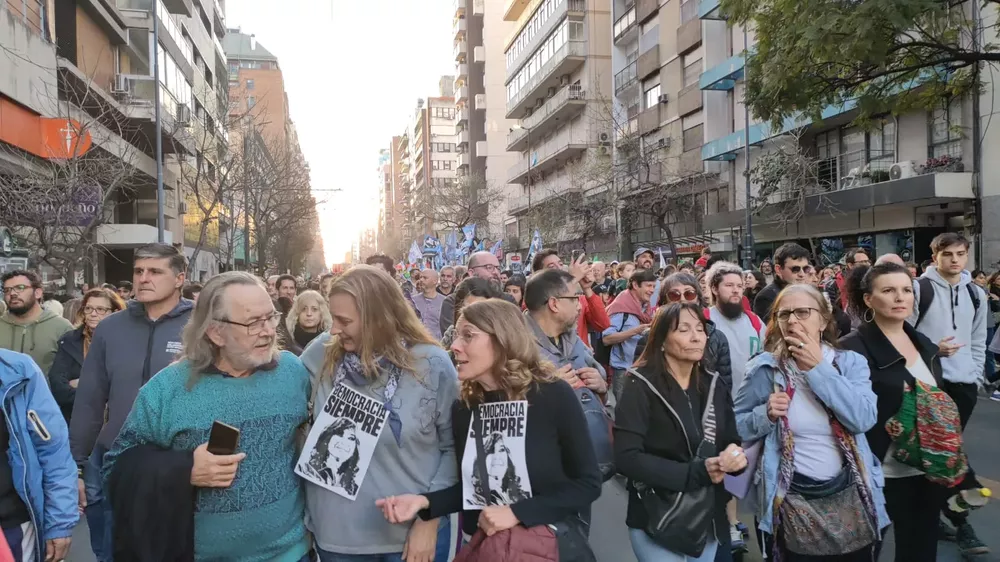 Marcha contra el ataque a Cristina Fernández by Miriam Campos /LNM
