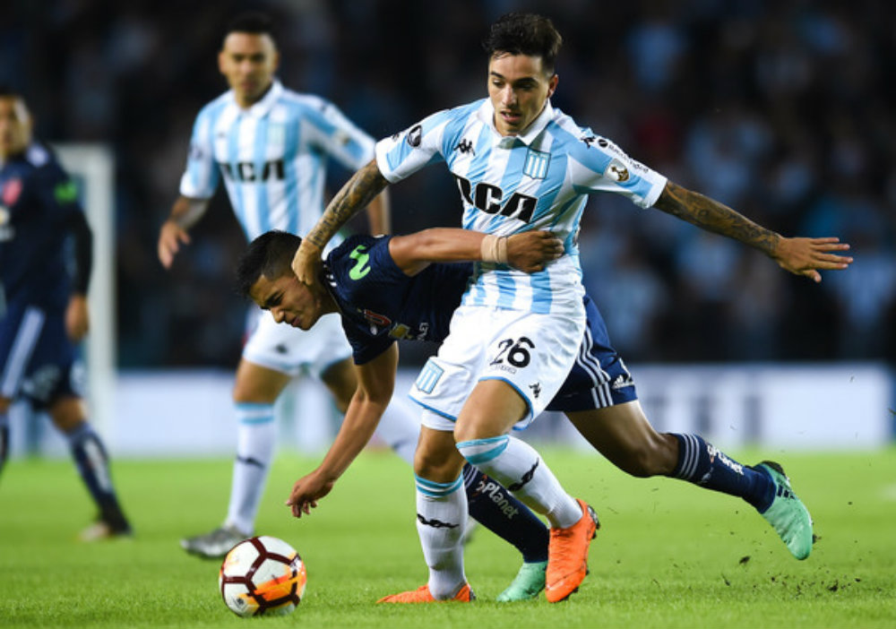 Para Renzo Saravia ¿La Selección?