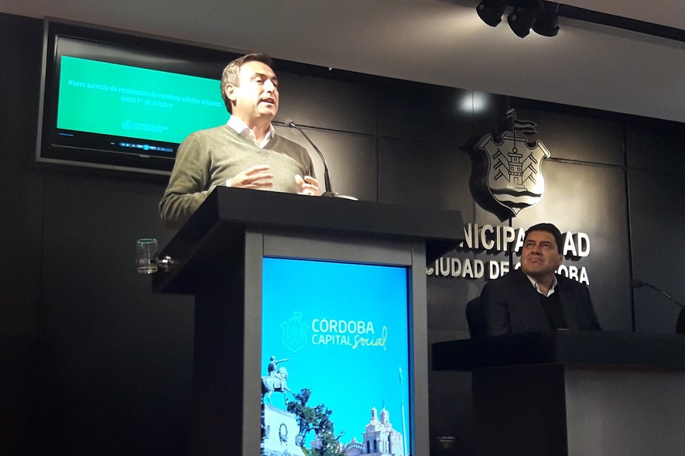 Mestre adjudicación de basura by @javiersassi