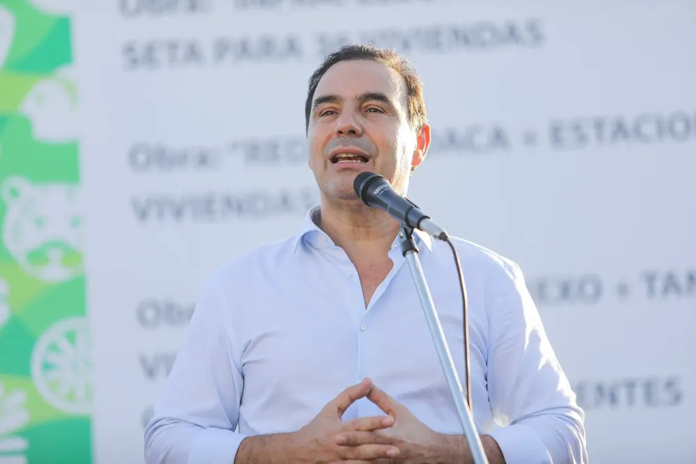 Gustavo-Valdes-_X-de-Gustavo-Valdes_