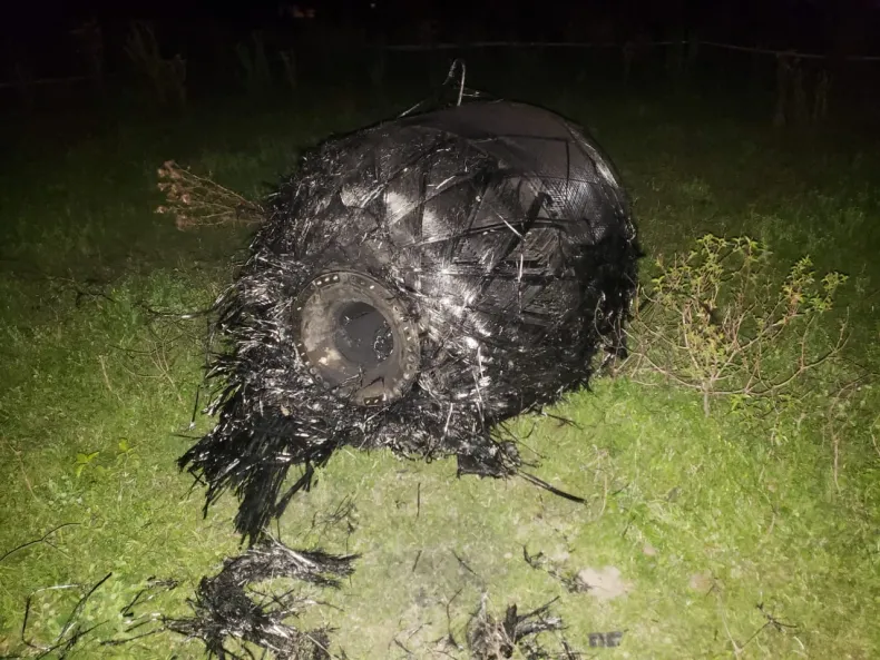 Artefacto metálico encontrado en Puerto Tirol (Diario Chaco)
