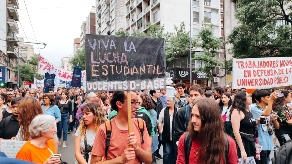 3 marcha universitaria by Miriam Campos