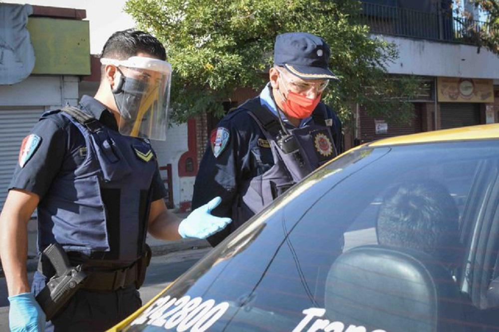 controles coronavirus @PoliciaCbaOf