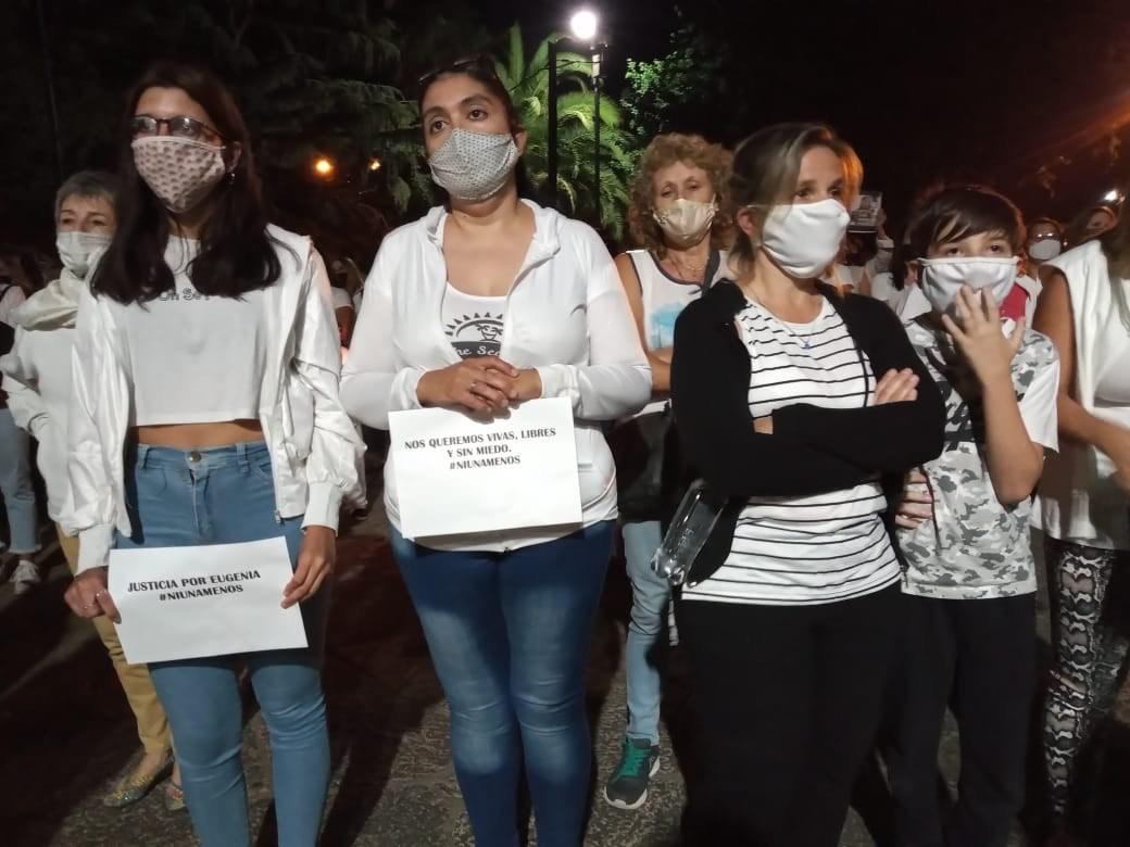 Caso Colonia Vicente Agüero marcha por nena abusada by Radio Jesús María
