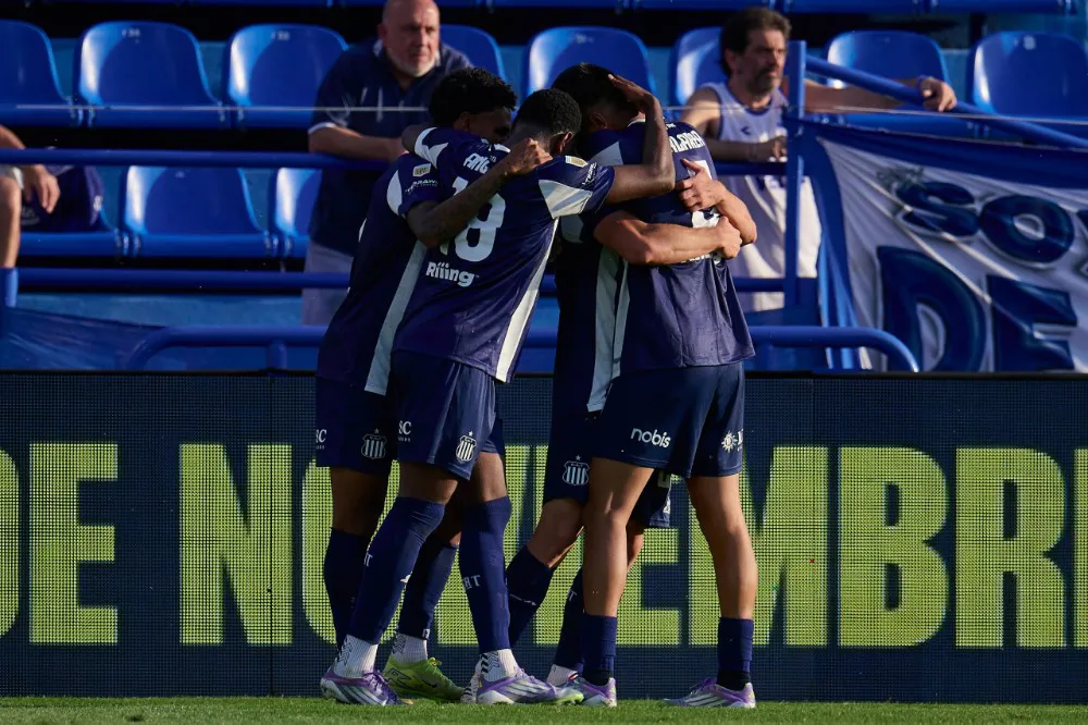 talleres venció a vélez web