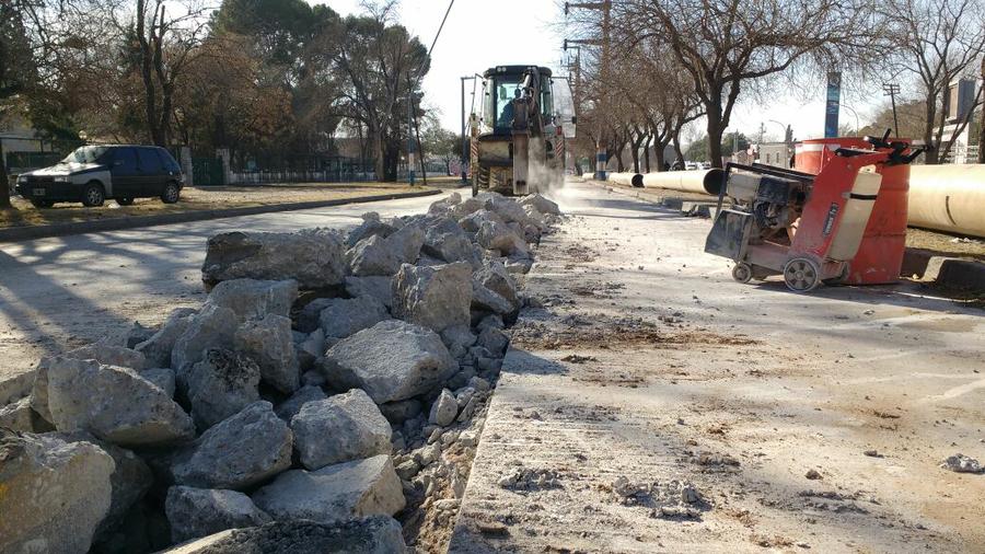 cloacas cruz roja by Gobierno de cba
