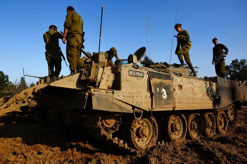 Soldados israelíes en la Franja de Gaza (Reuters)