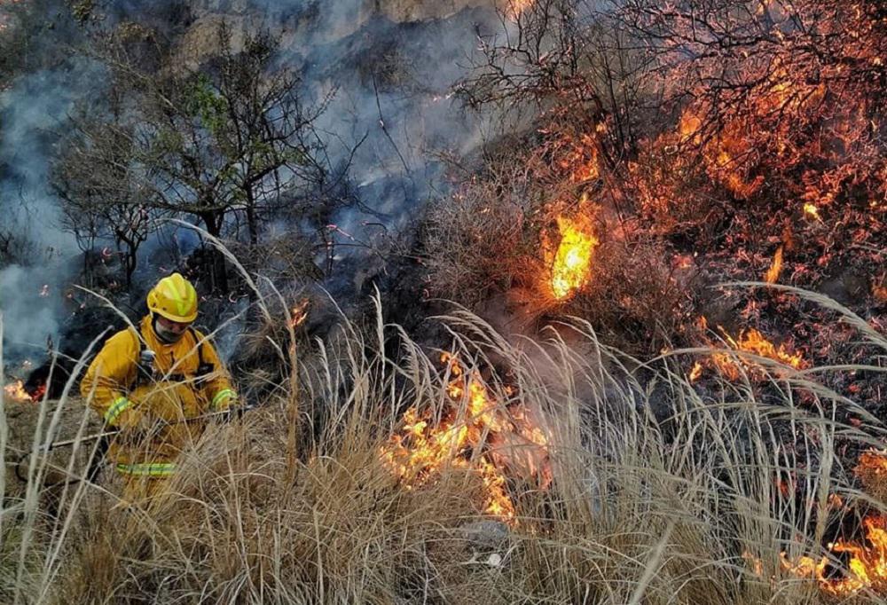Incendio Villa Albertina Julian Guzman Facebook