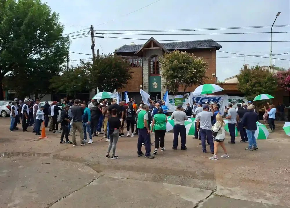 conflicto en V Giardino por despidos LaEstafetaOnLine