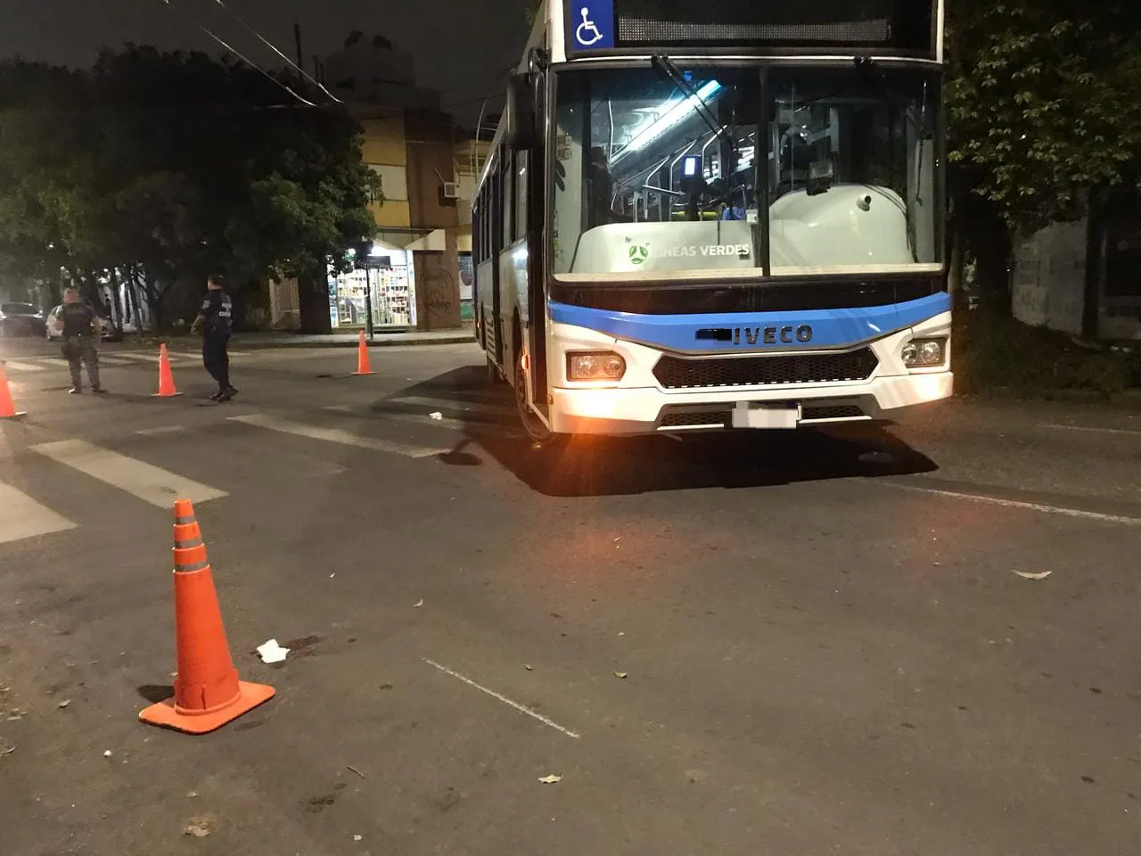 Trolebus chocó a una mujer (Policía)