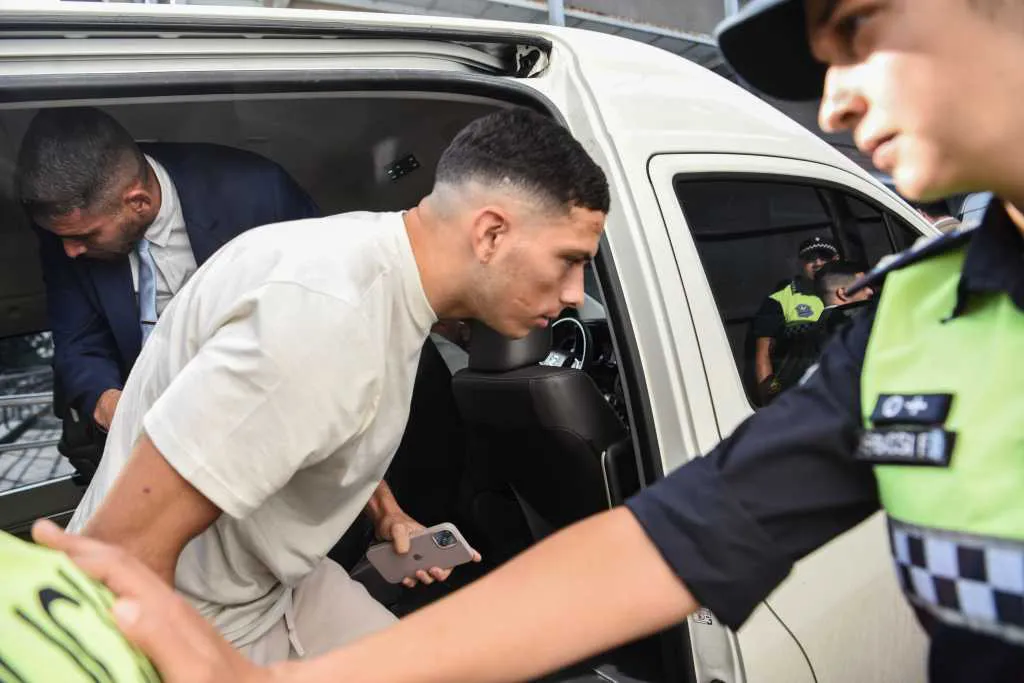 Furbolistas de Vélez detenidos NA La Gaceta