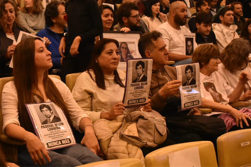 identificaciones en La Perla Lourdes Catalfamo