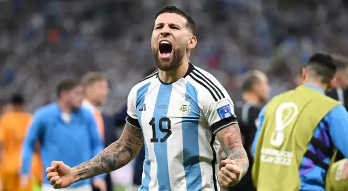 Otamendi fetseja by Goal.com