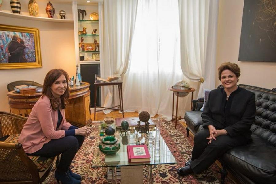 Cristina CFK y Dilma by Facebook Cristina