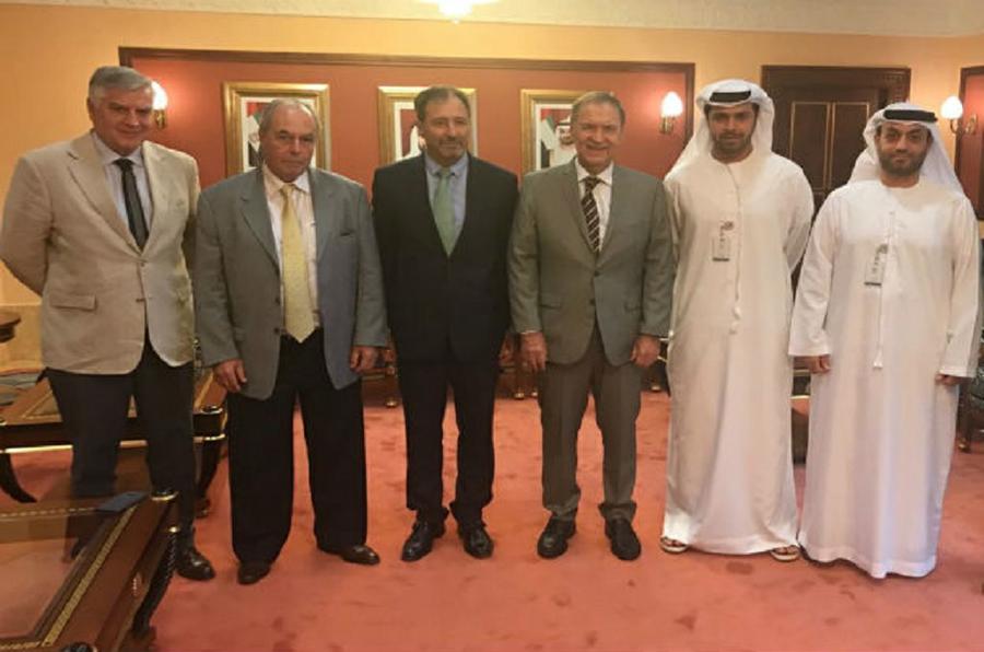 schiaretti junto al Fondo de financiamiento de Abu Dhabi 2 by prensa Gobierno de Córdoba