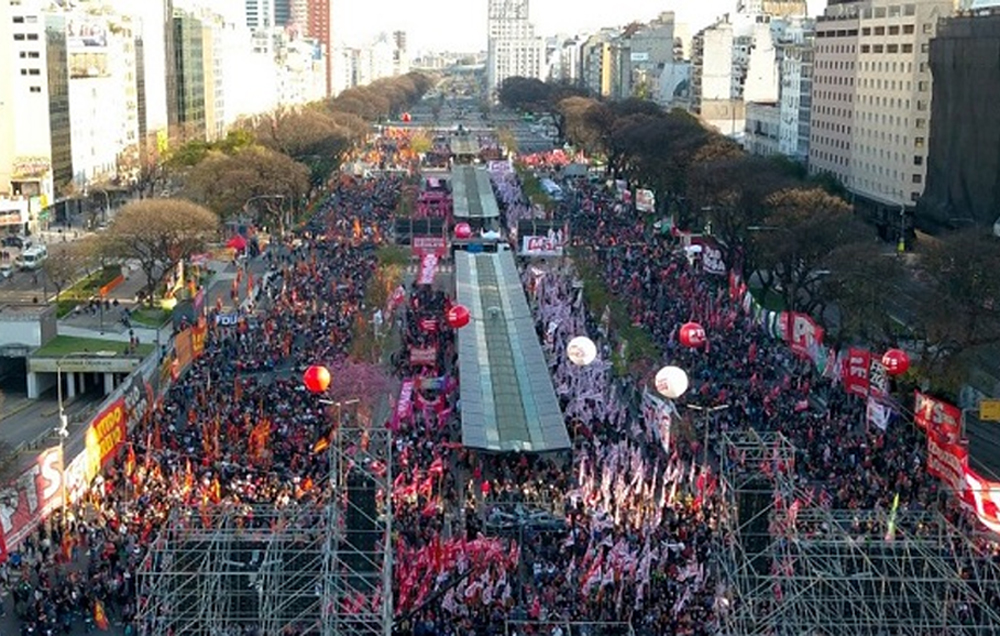 acto 9 de julio by la izquierda diario