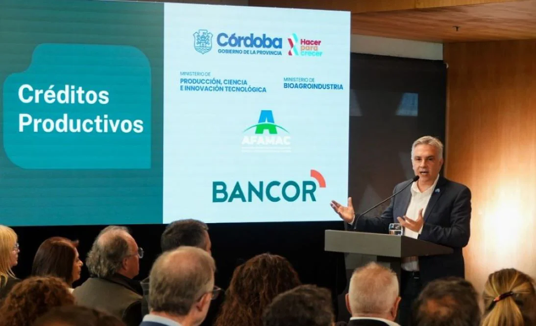 Llaryora anuncio créditos prensa.cba