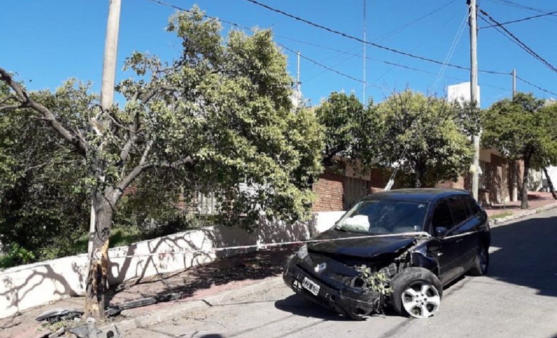 foto policial barrio san martin Cadena3