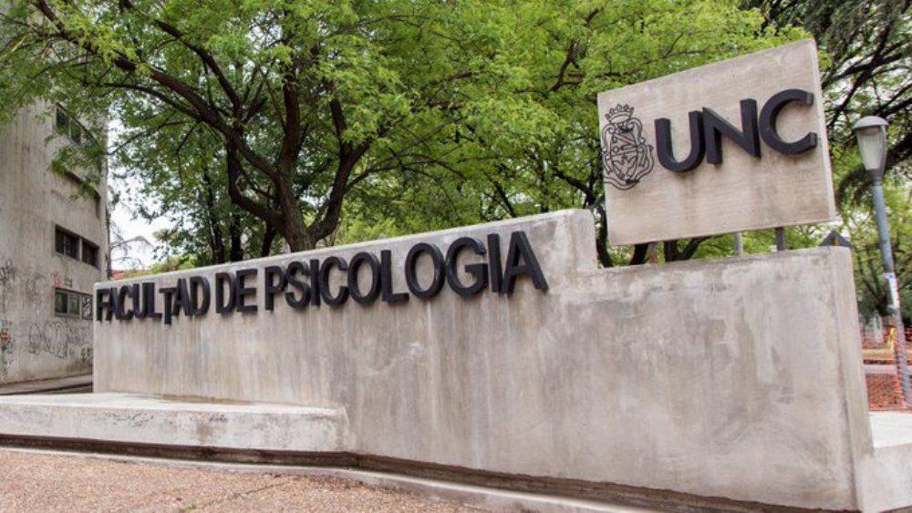 Facultad de Psicología UNC by Twitter UNC