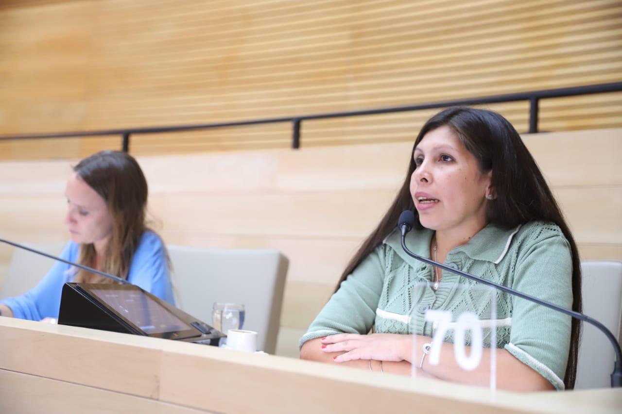 Soledad Díaz García y Luciana Echevarria recinto