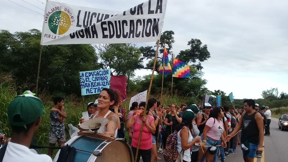 caminata por la educación 3