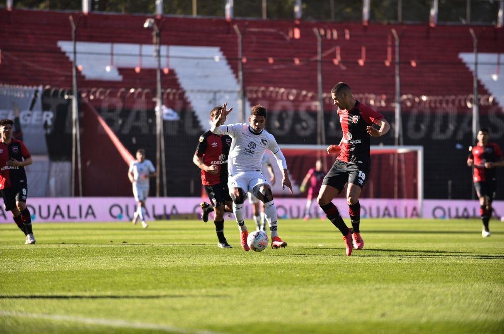 Valoyes vs NOB en Rosario - Talleres oficial