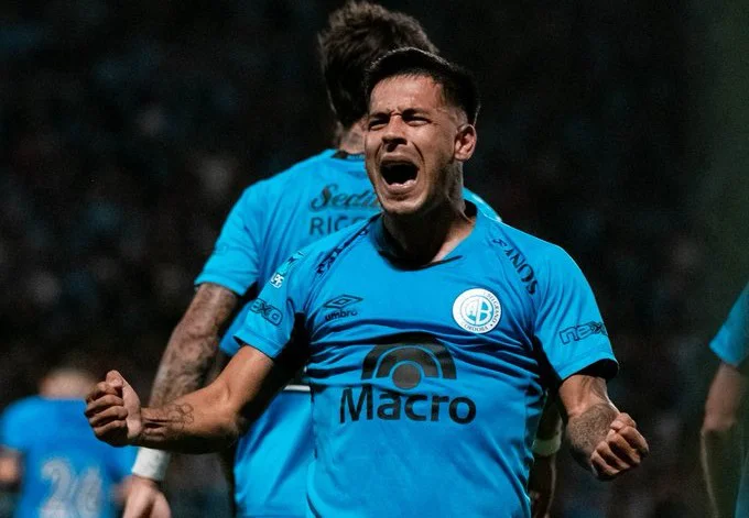 uvita fernández triunfo