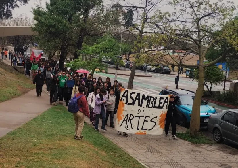 Movilización de rechazo al voto de Diputados (gentileza)