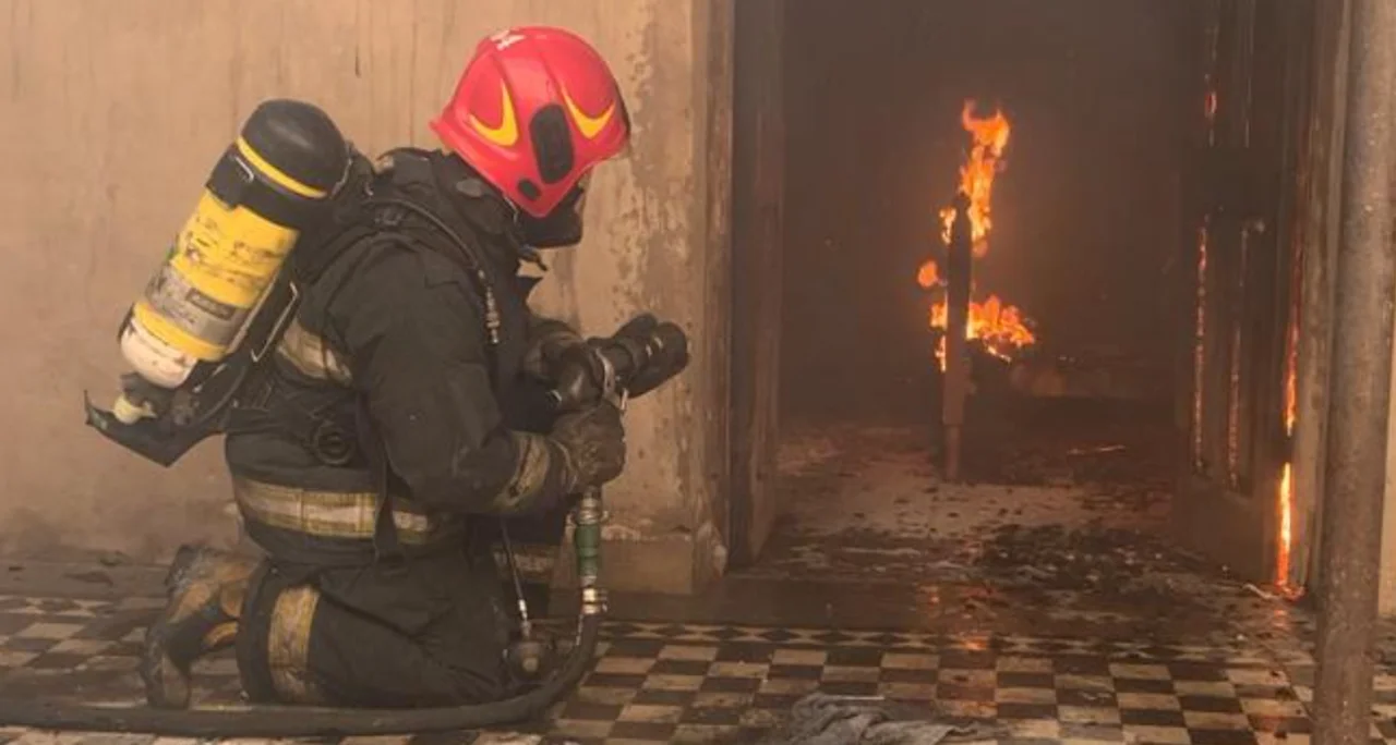 Incendio barrio General Bustos by gentileza