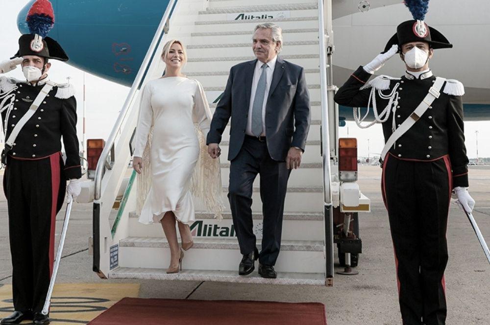 Alberto Fernández y Fabiola Yañez desembarcan en Roma 20 10 2021