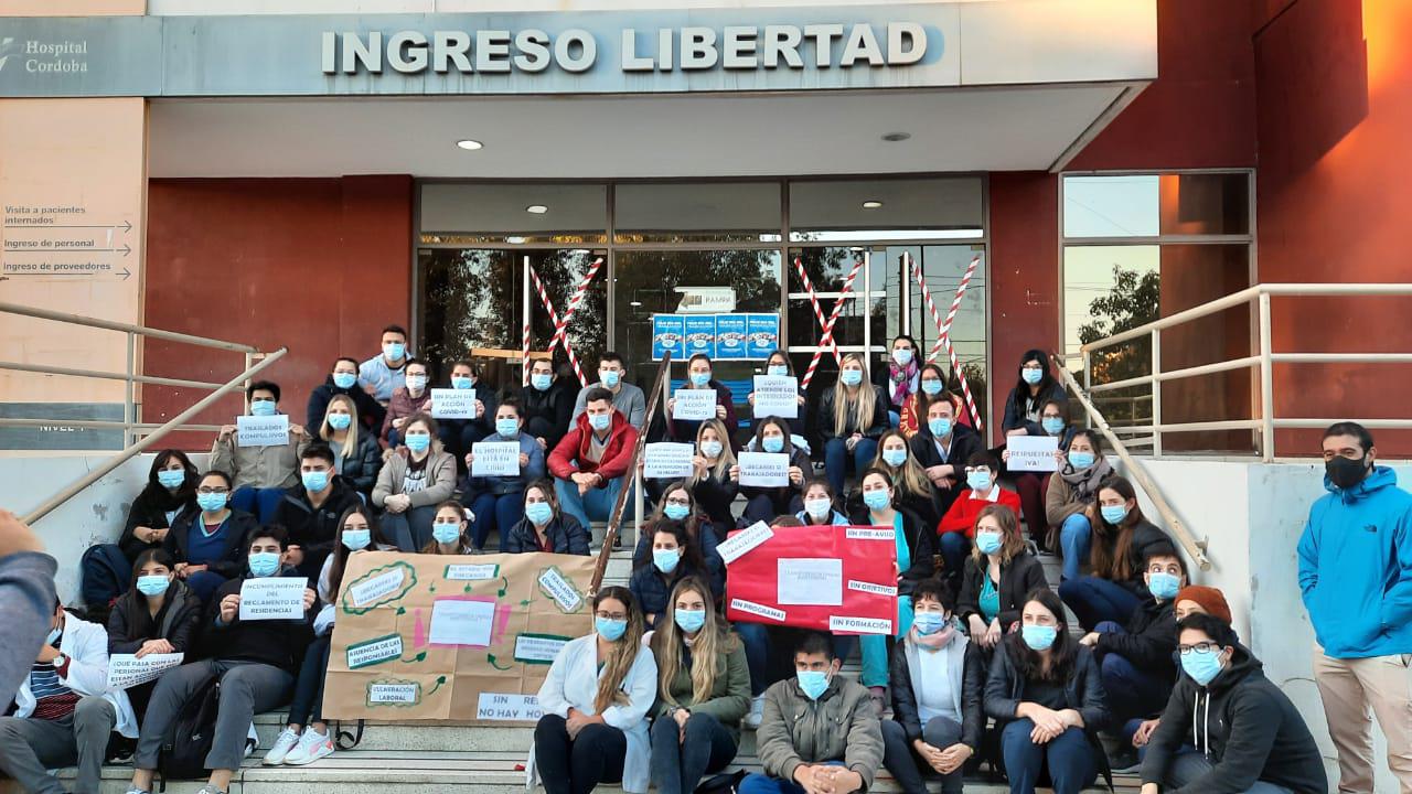 Paro de residentes by gentileza