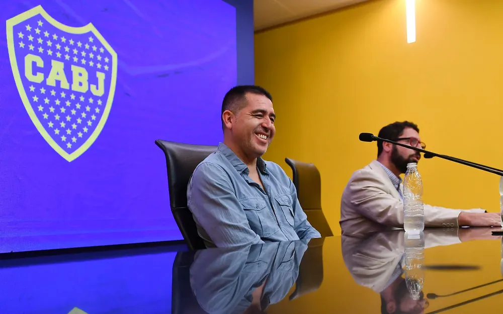 JUAN ROMAN RIQUELME BY NA