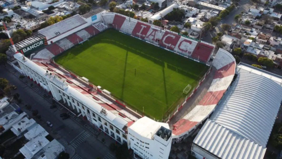 mONUMENTAL iacc BY iNSTITUTO