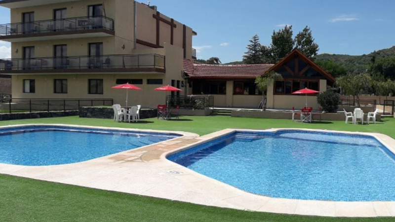 hotel carlos paz