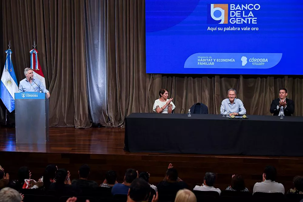 Banco de la Gente by prensa.cba