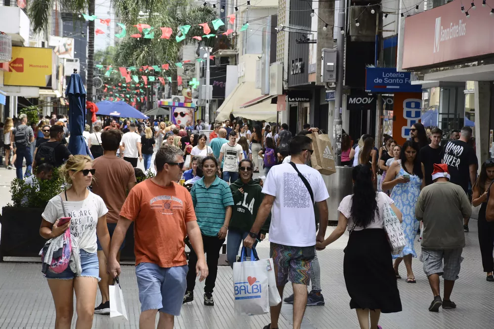 Ventas navideñas en el país by Télam